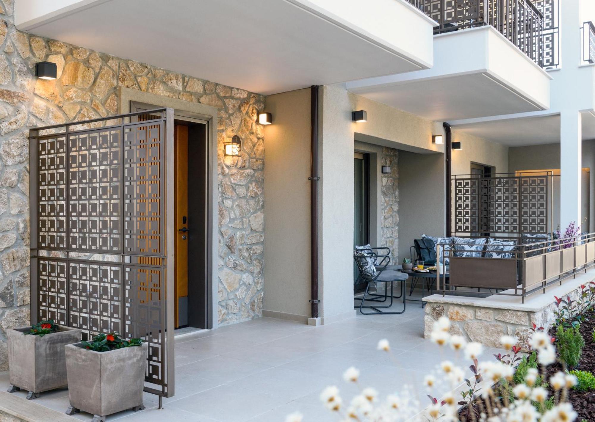 Epineio Comfort Living Литокорон Екстериор снимка